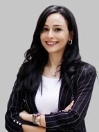 Özge Tüfekçioğlu
